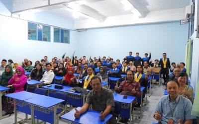 64 MAHASISWA TEKNIK ELEKTRO UNDIP DIWISUDA DALAM WISUDA KE-177, 22 LULUS DENGAN PREDIKAT CUMLAUDE
