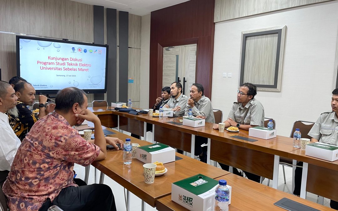 DEPARTEMEN TEKNIK ELEKTRO UNDIP TERIMA KUNJUNGAN AKADEMIK DARI TEKNIK ELEKTO FAKULTAS TEKNIK UNS