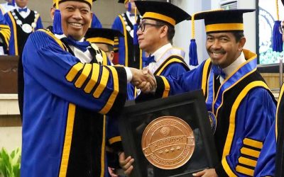 GURU BESAR BARU TEKNIK ELEKTRO UNDIP, PROF. WAHYUDI, KEMBANGKAN ALAT BANTU TUNANETRA BERBASIS AI